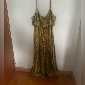 Women’s Olive Green jumpsuit faux crushed velvet size 3x